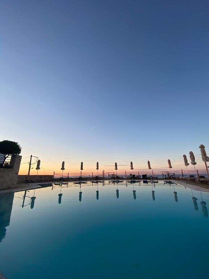 Amazones Village Suites Hersonissos  Exterior foto