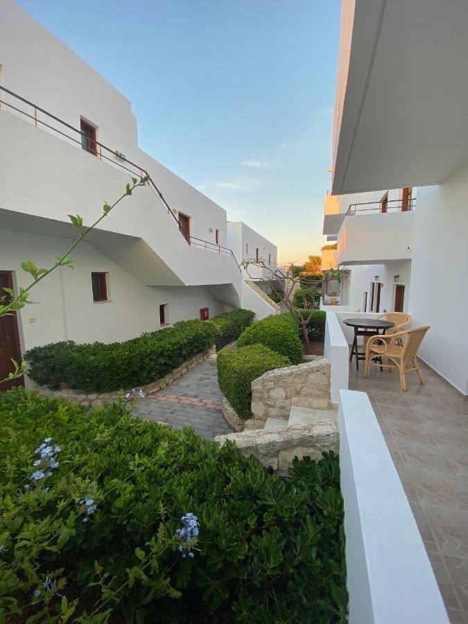 Amazones Village Suites Hersonissos  Exterior foto