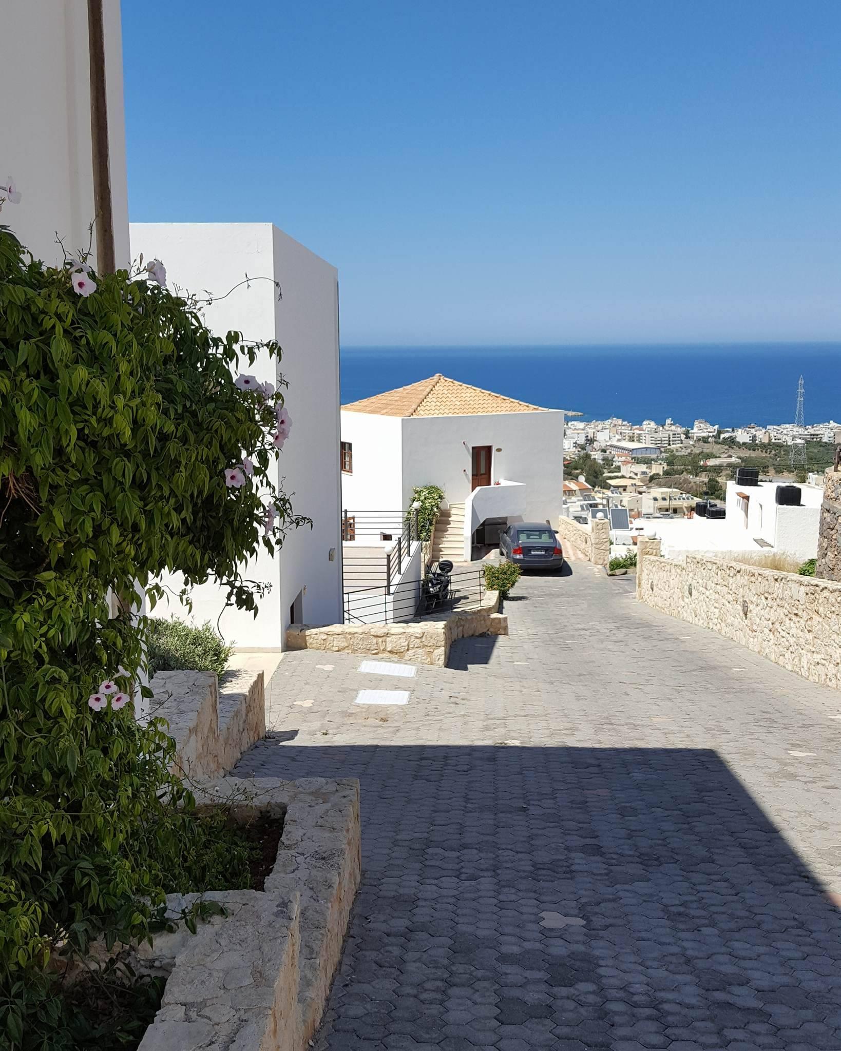 Amazones Village Suites Hersonissos  Exterior foto