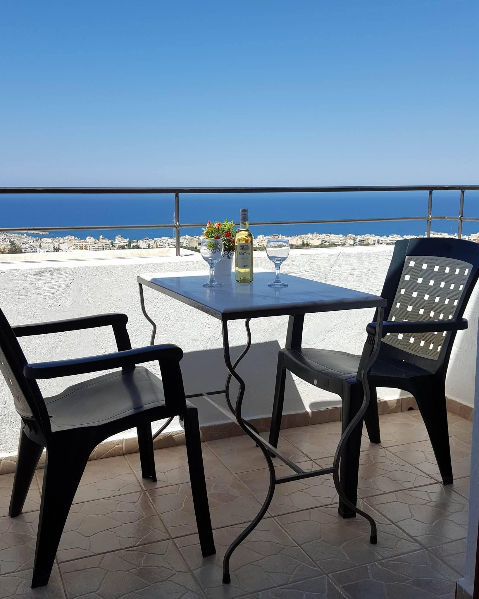 Amazones Village Suites Hersonissos  Exterior foto